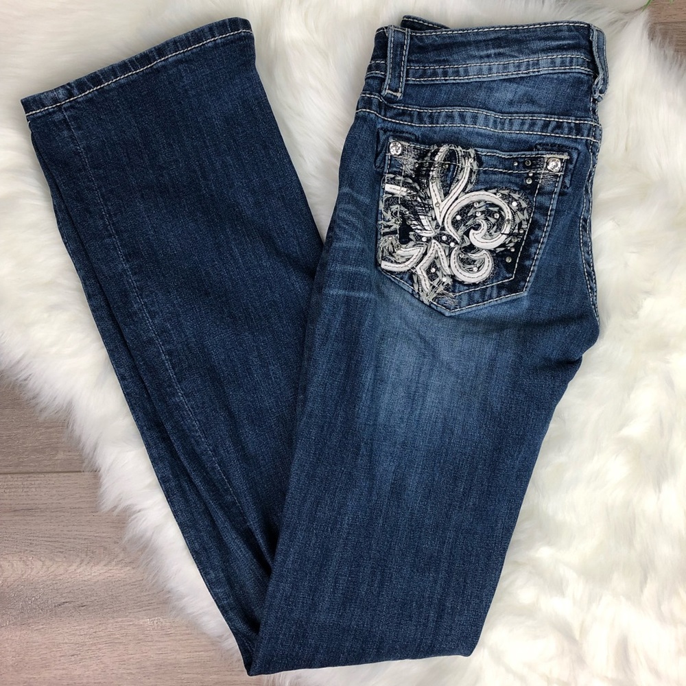 Miss Me Bootcut Jeans Fleur de Lis Rhinestone Cute